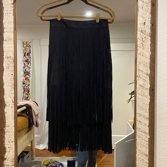 Zara black fringe skirt - Picture 2 of 5